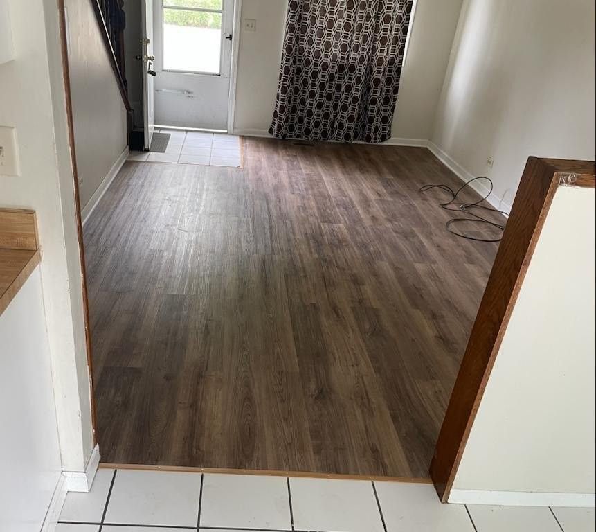 3427 Fox Hill Rd - Photo 3 of 15