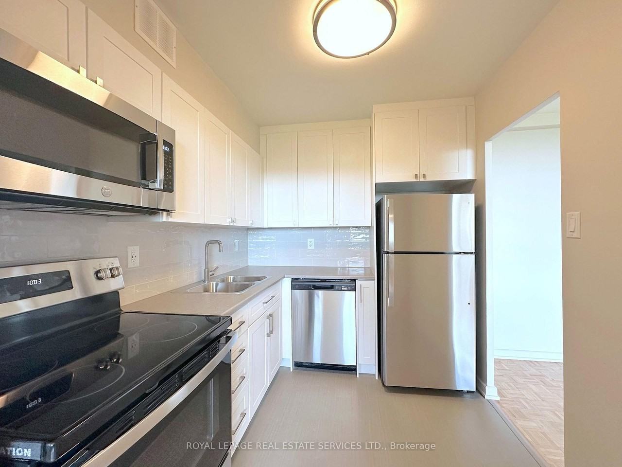 12 Rockford Road #708 - Photo 6 of 18