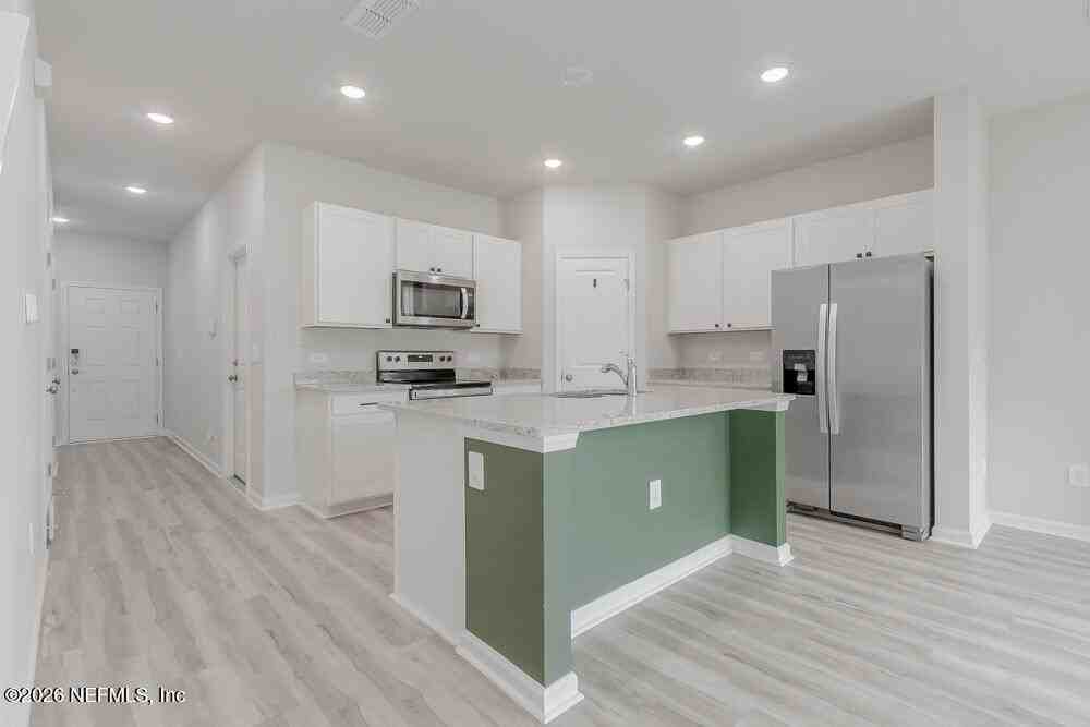 14438 Macadamia Ln - Photo 3 of 34