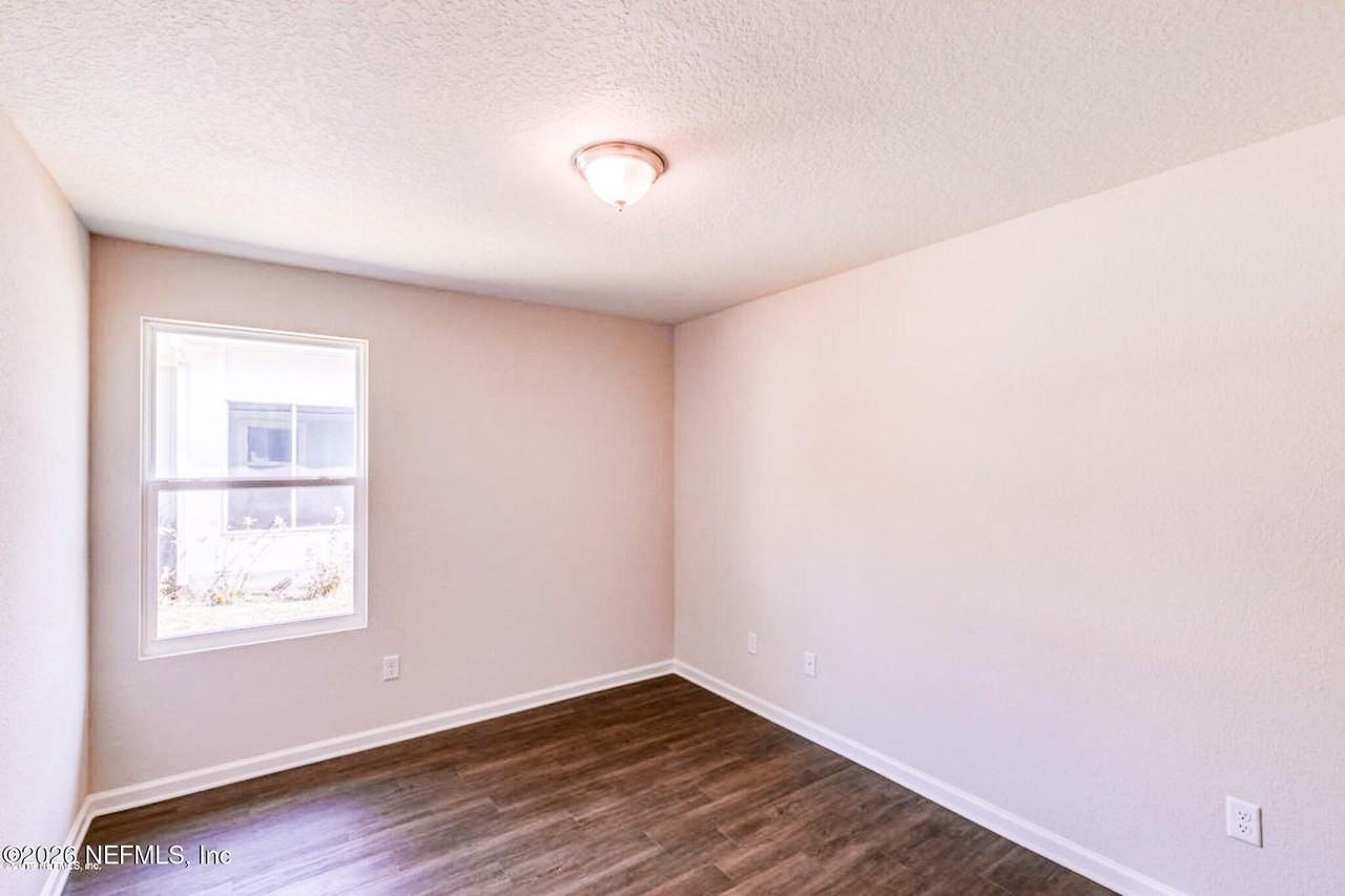 3789 Saint Augustine Rd - Photo 4 of 13