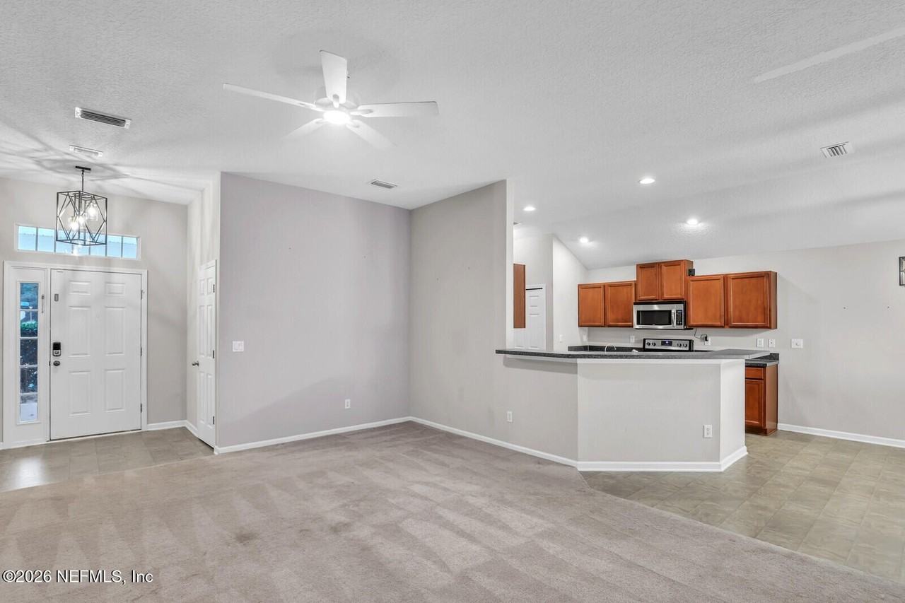 4892 Monroe Forest Dr - Photo 5 of 17