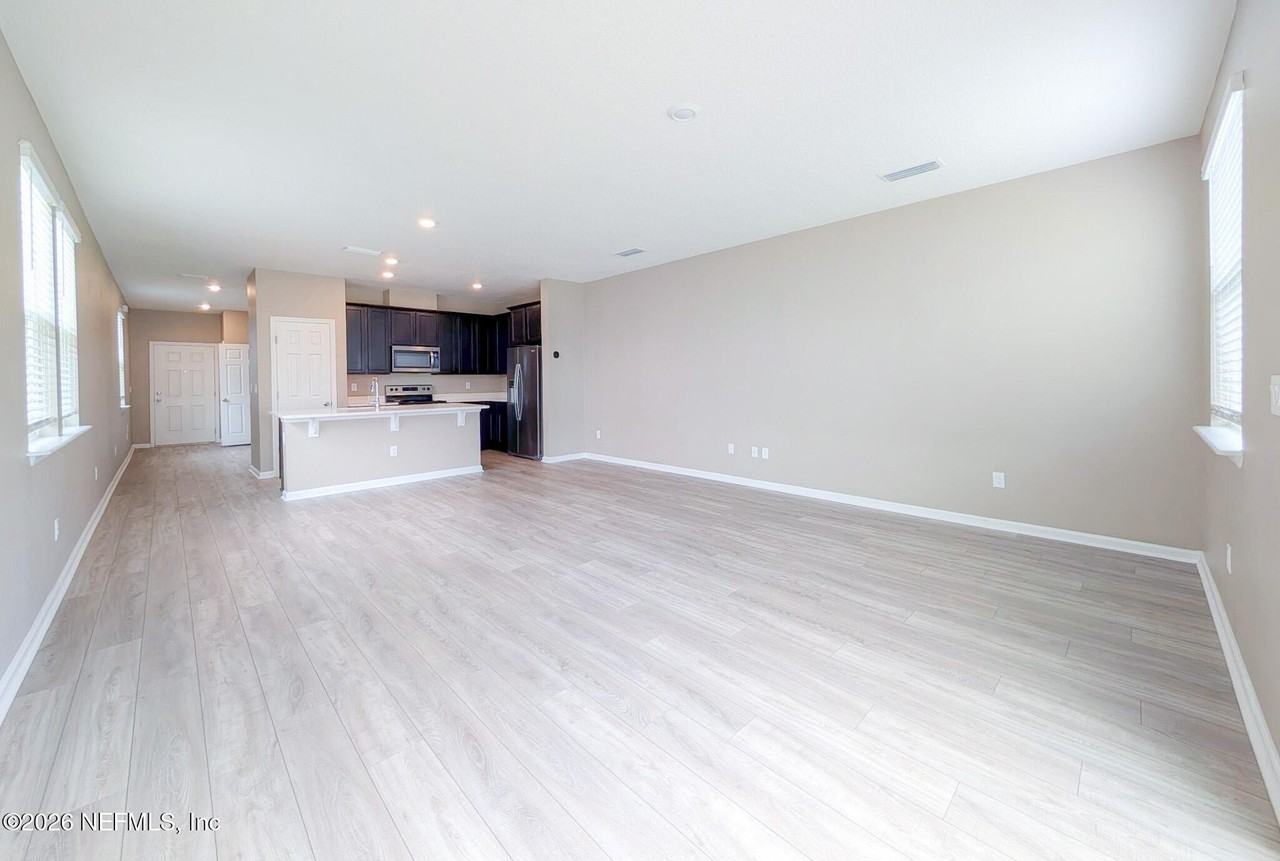 9868 Fiddleback Ln - Photo 4 of 21