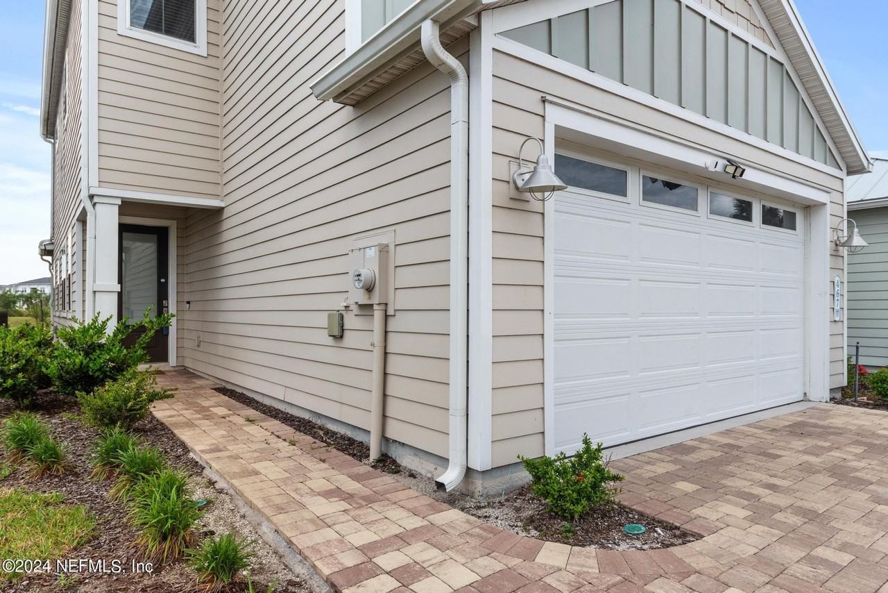 467 Rum Runner Way - Photo 2 of 33