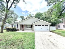 featured image of 6822 Mcmullin St