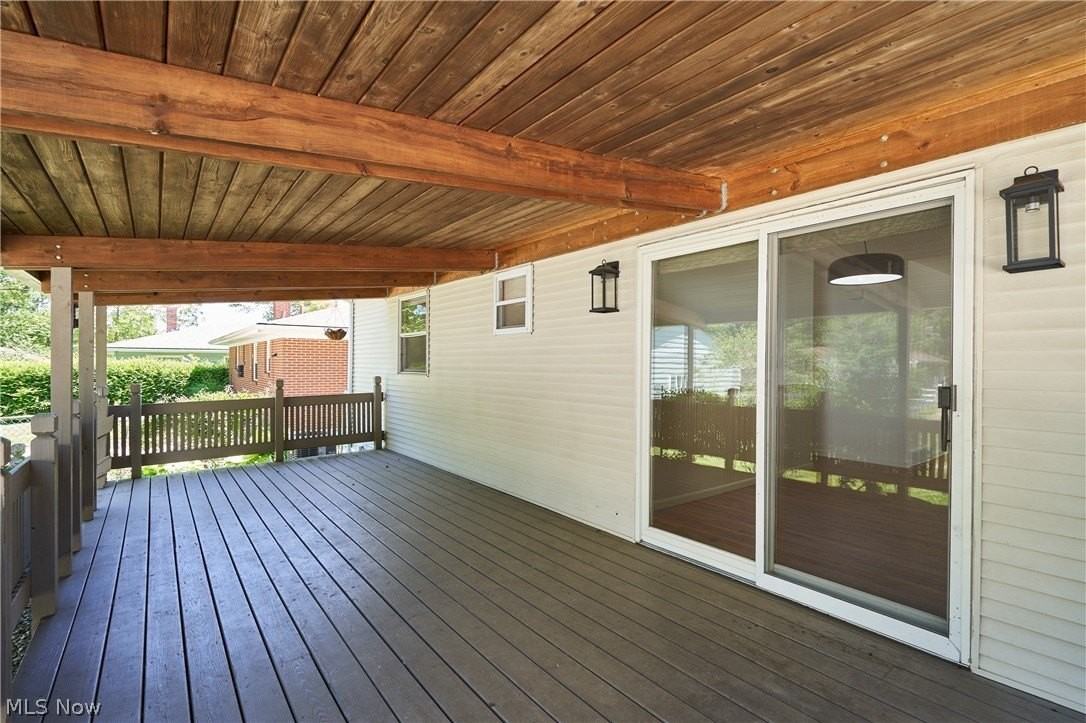 1056 Endicott Dr - Photo 6 of 27