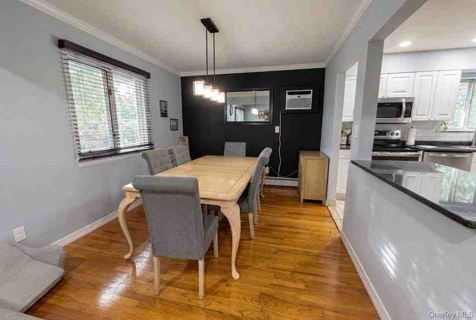 26 Inwood Rd - Photo 3 of 5
