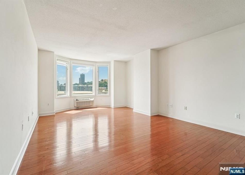5311 City Pl - Photo 3 of 29