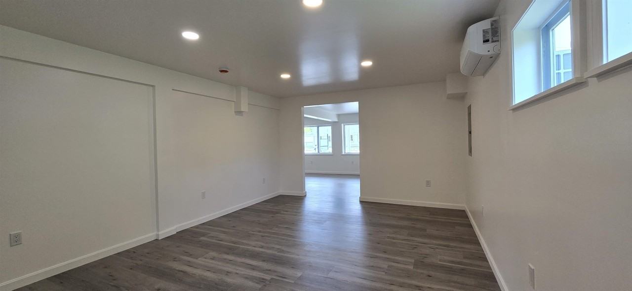 1578B Dover Rd - Photo 4 of 13