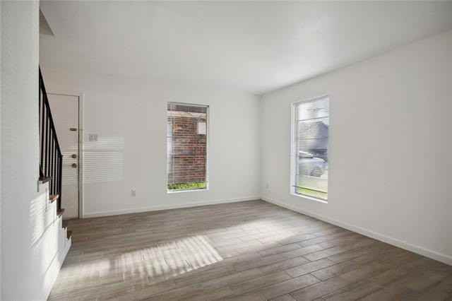 424 Deckbar Ave #D - Photo 3 of 16