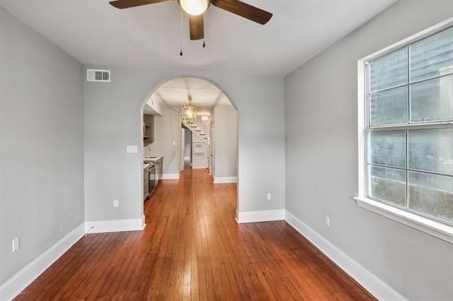 615 Philip St - Photo 3 of 20