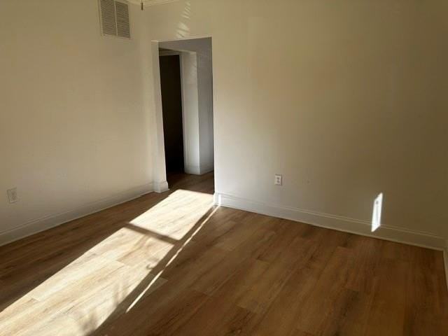 144 Elvis Ct - Photo 4 of 12