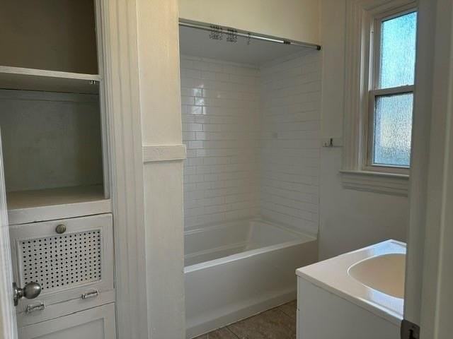 144 Elvis Ct - Photo 7 of 12