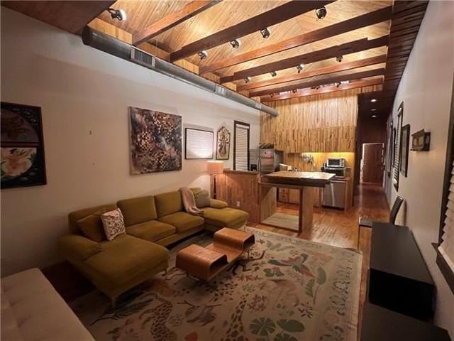 2515 Upperline St - Photo 3 of 24