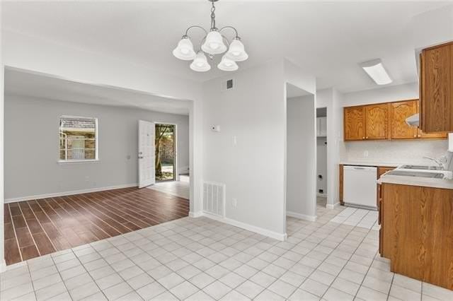 4917 Wabash St #A - Photo 4 of 9