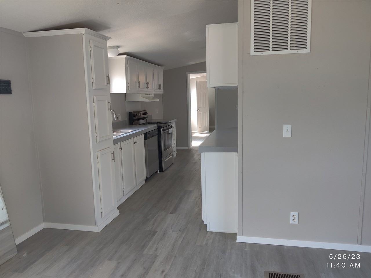 307 Jones Cir - Photo 4 of 12