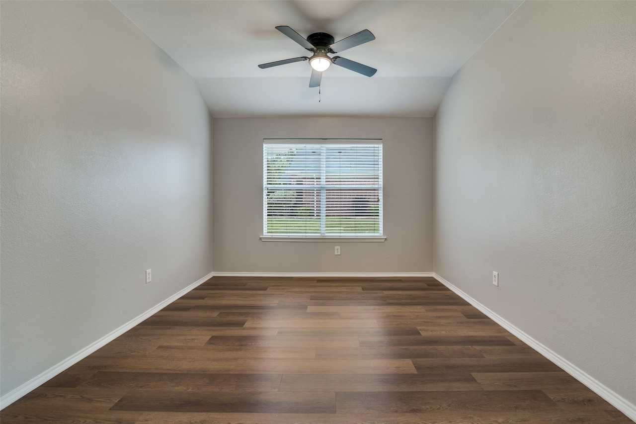 3690 Chestnut Trl - Photo 6 of 25