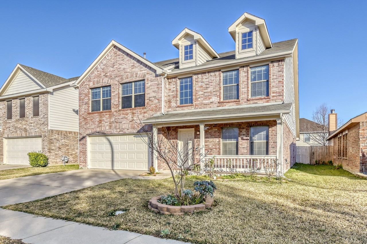 5832 Arena Cir - Photo 2 of 17