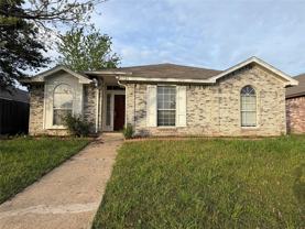 2820 Bent Brook Dr - Photo 1 of 1