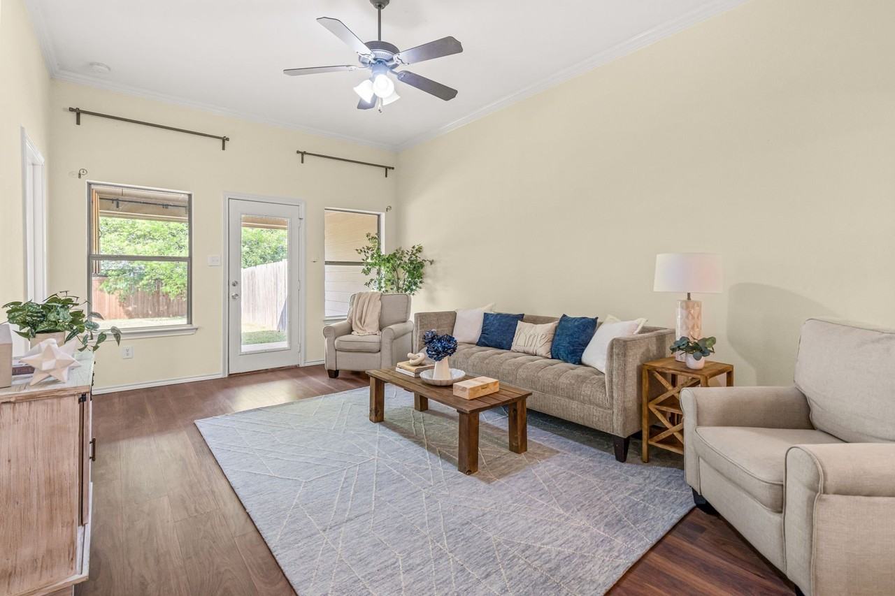 502 S Main St #B - Photo 7 of 25