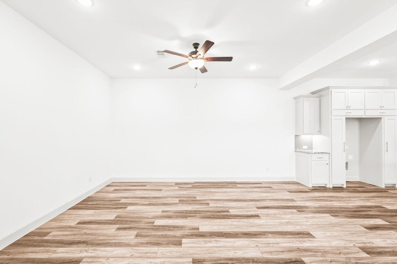 7937 Piedmont Ave - Photo 5 of 40