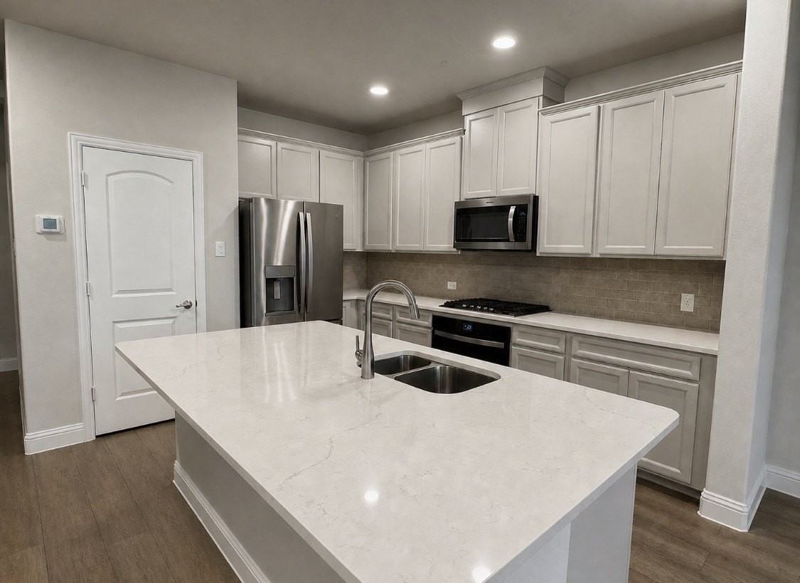 7849 Sunset Blvd - Photo 4 of 13