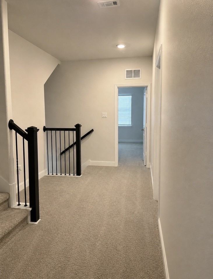 7849 Sunset Blvd - Photo 6 of 13