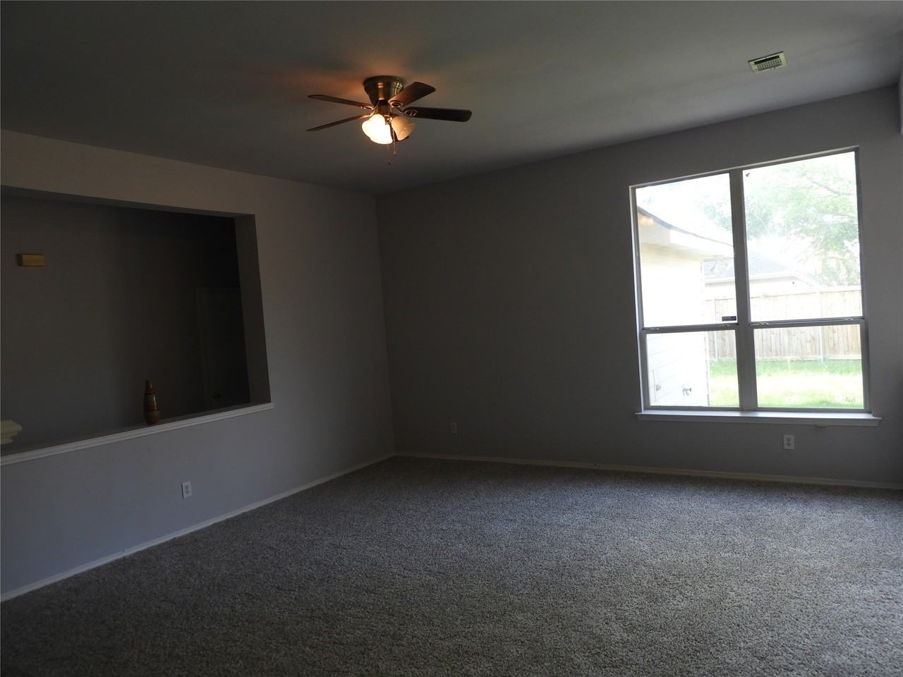 9132 Harrisburg Ln - Photo 7 of 13