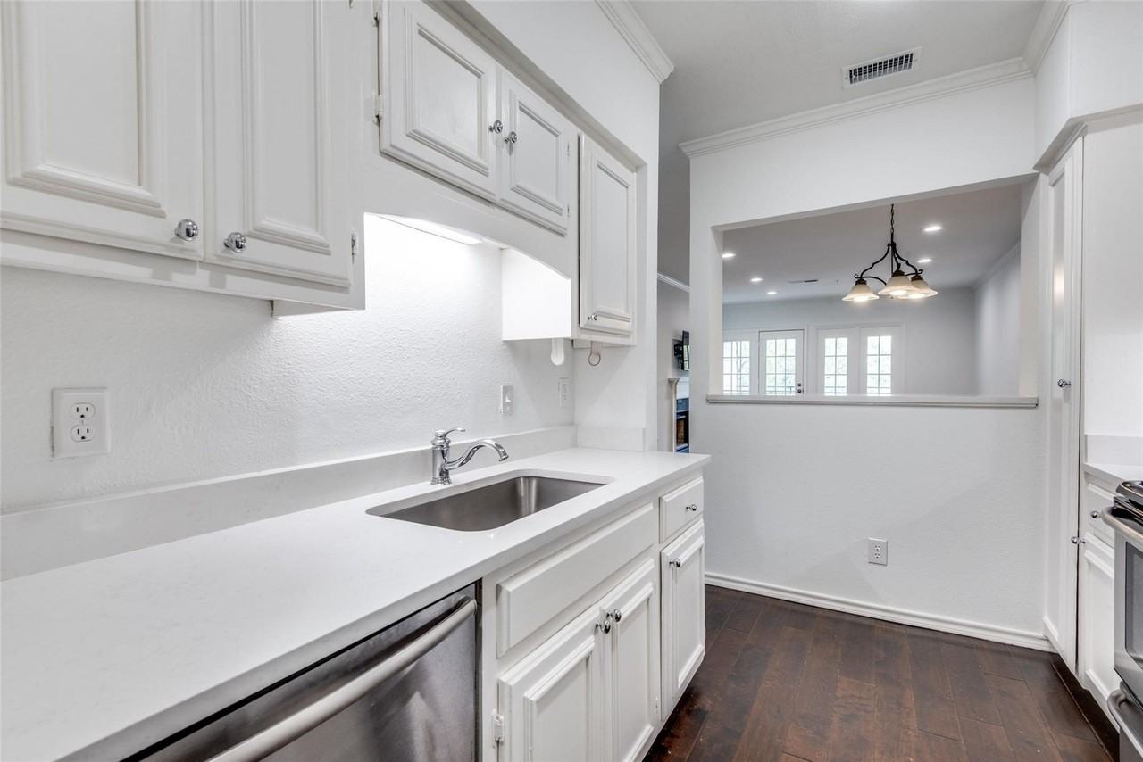4510 Druid Ln #201 - Photo 4 of 14