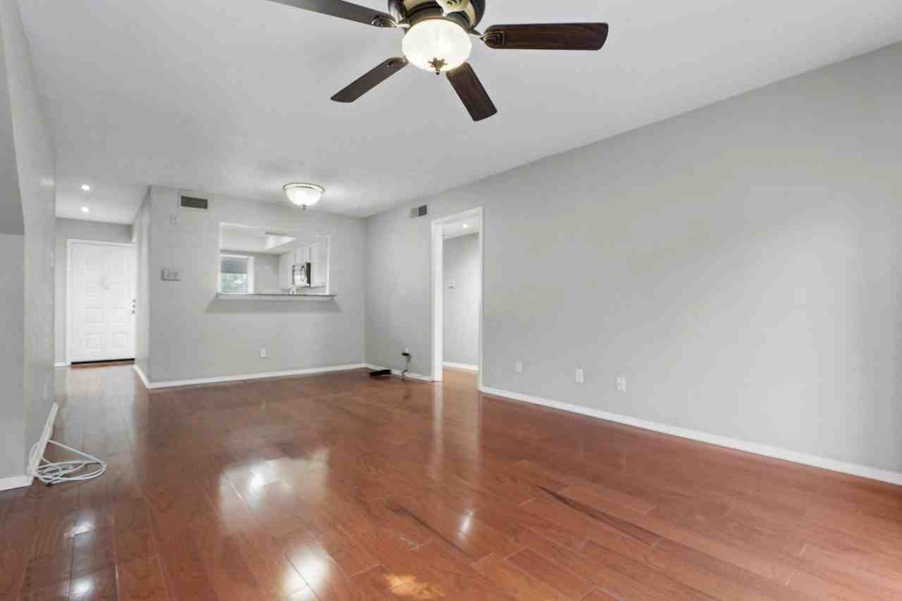 4533 N O Connor Rd #2208 - Photo 4 of 28
