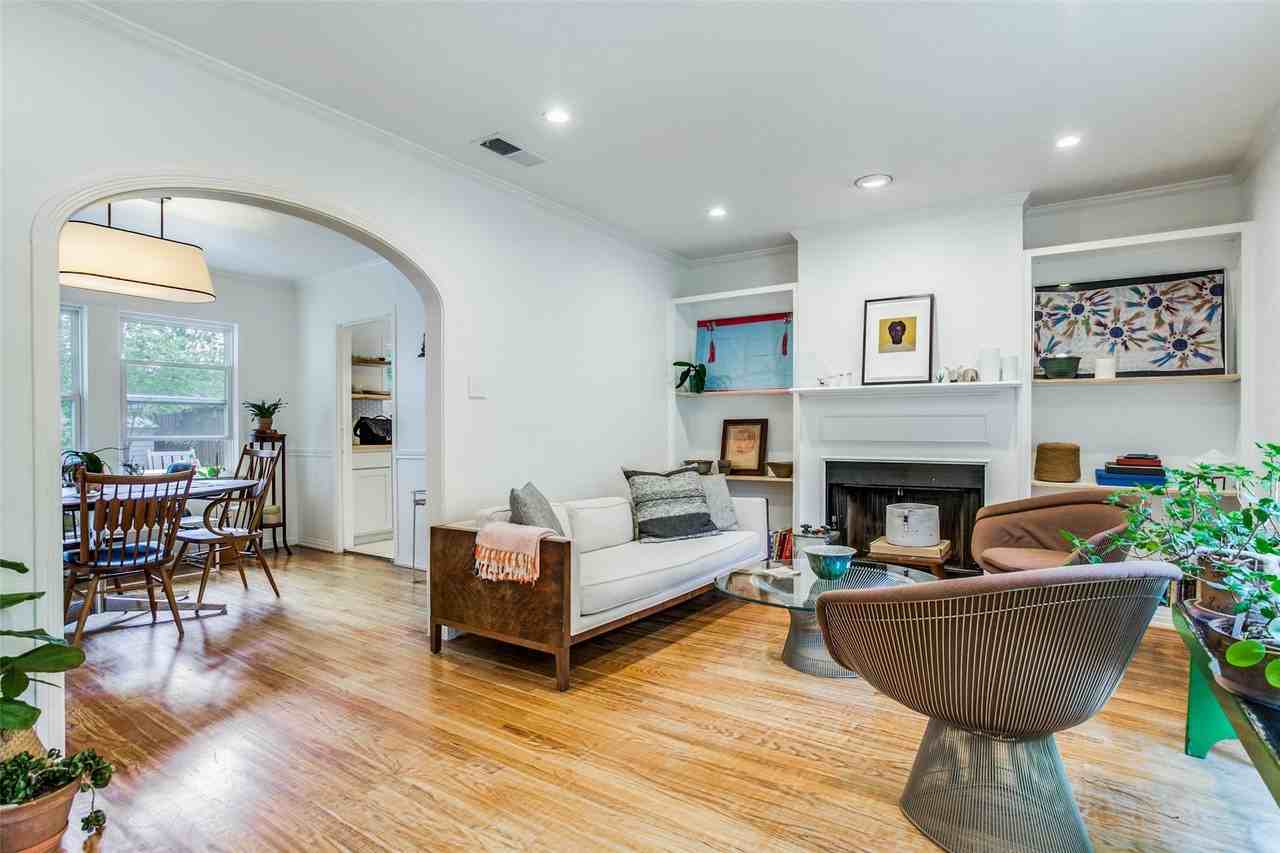 8619 Angora St - Photo 7 of 24