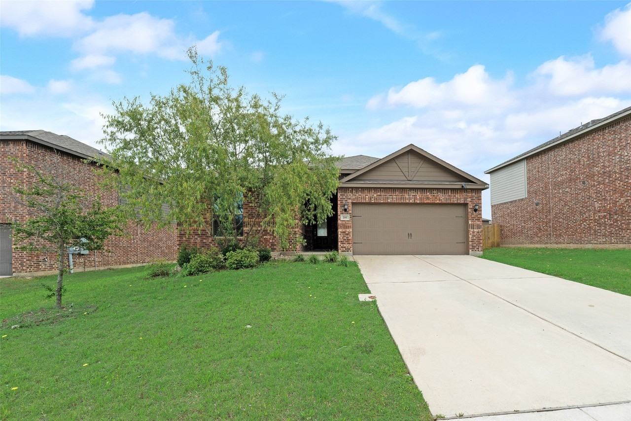 281 Moonstone Way - Photo 2 of 30
