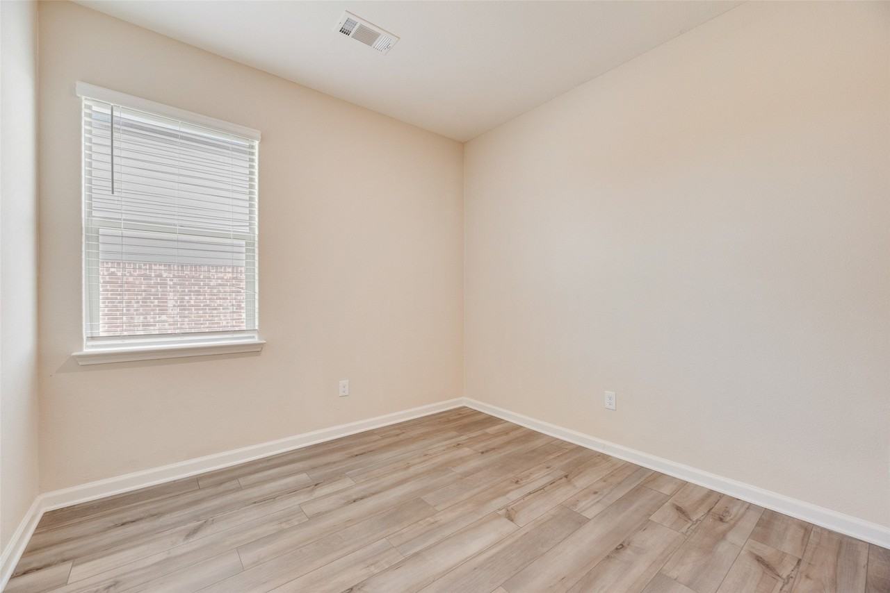 281 Moonstone Way - Photo 6 of 30