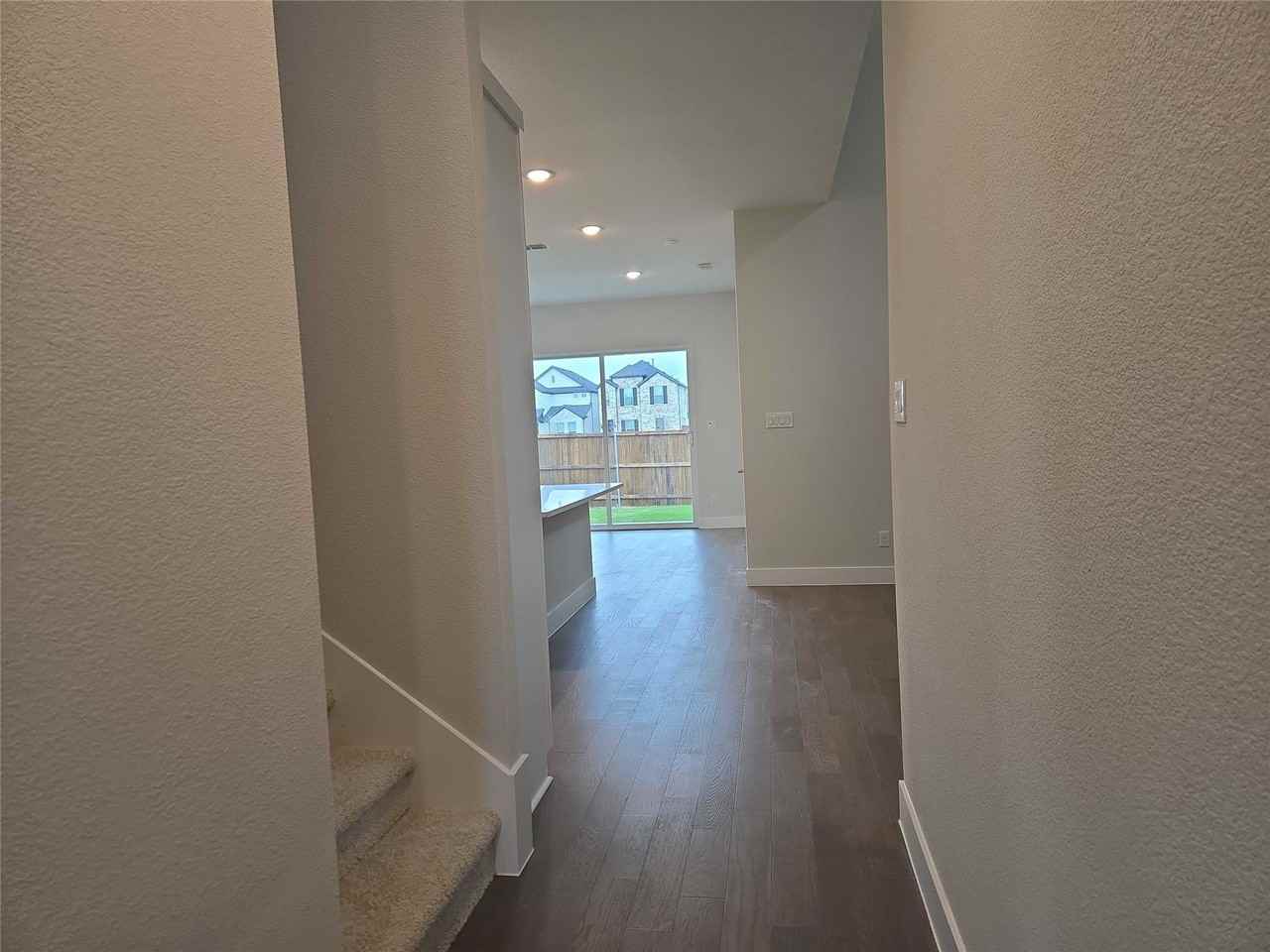 11539 Pinto St - Photo 4 of 34