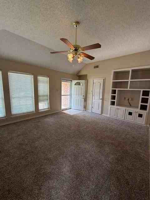 1097 Lytle Creek Dr - Photo 3 of 23