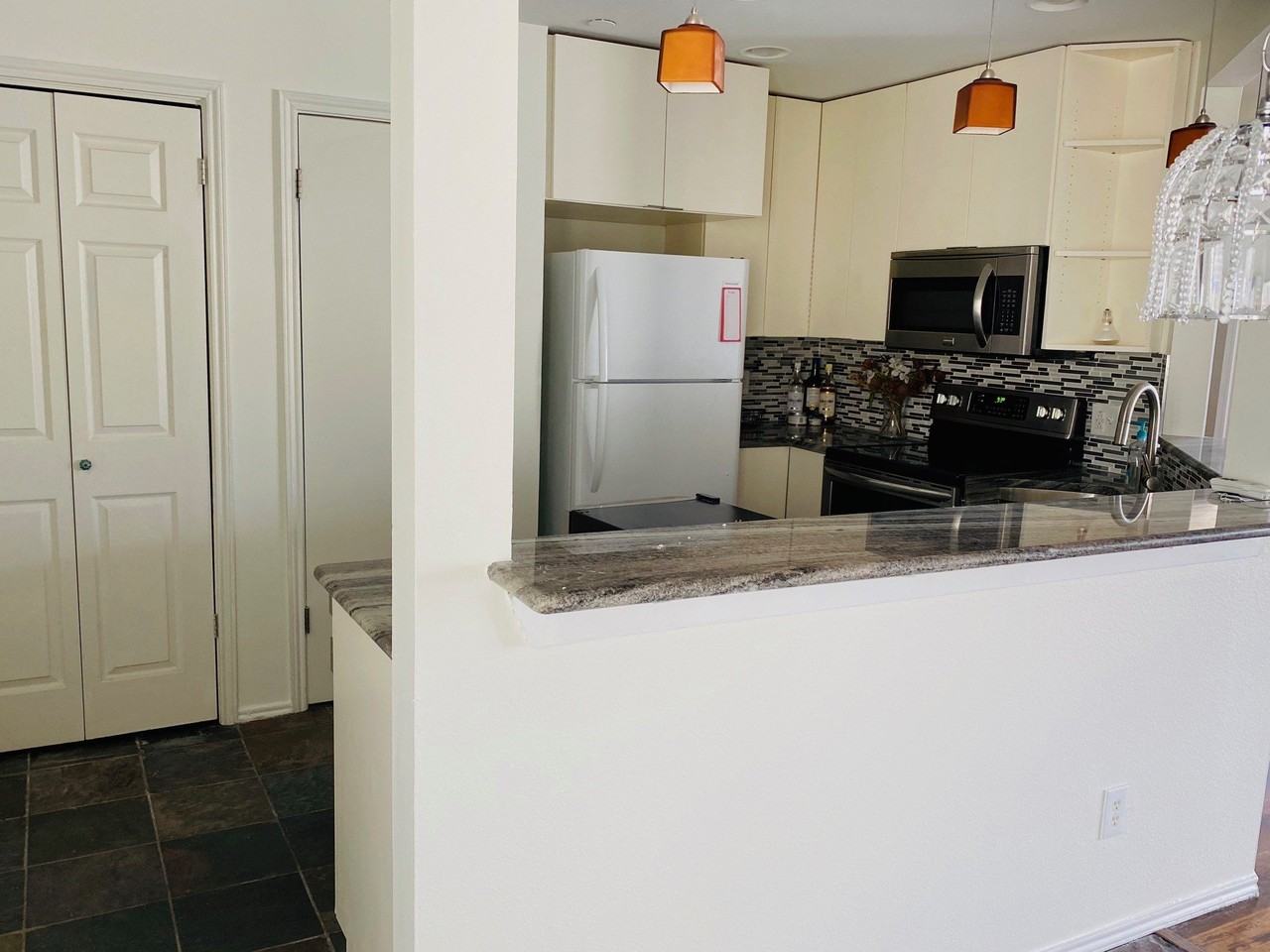 4221 Cole Ave #305 - Photo 5 of 20