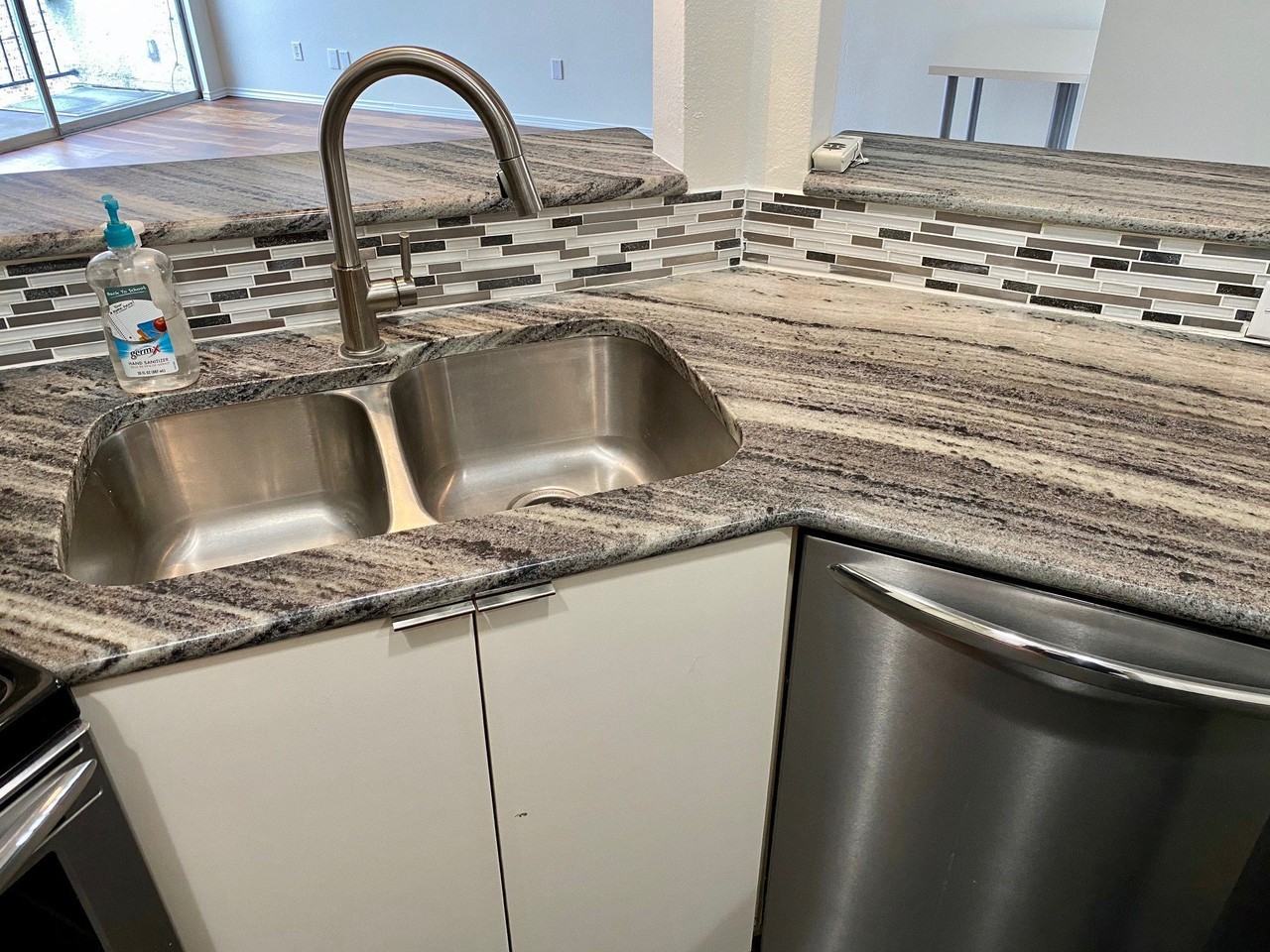 4221 Cole Ave #305 - Photo 6 of 20