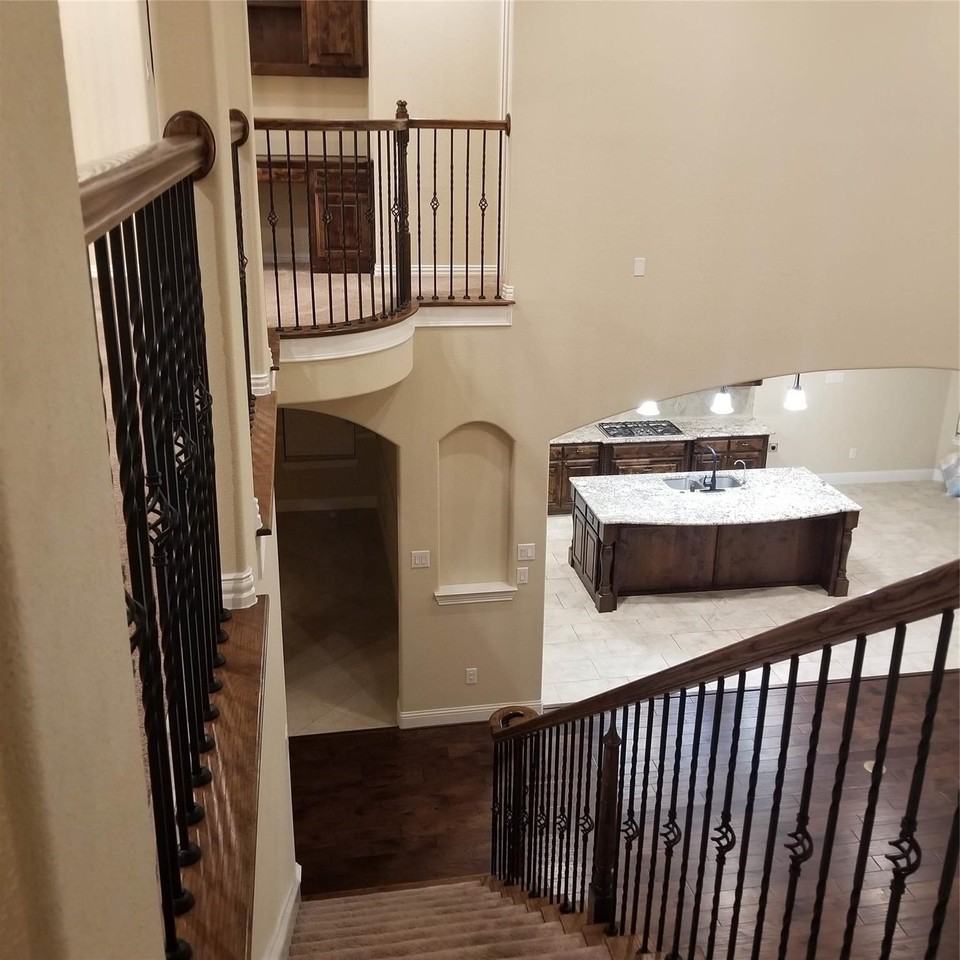 6905 Benjamin Way - Photo 7 of 23