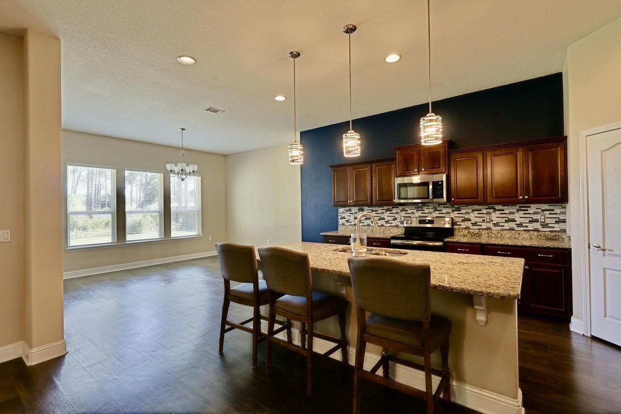 8143 Verano St - Photo 4 of 38