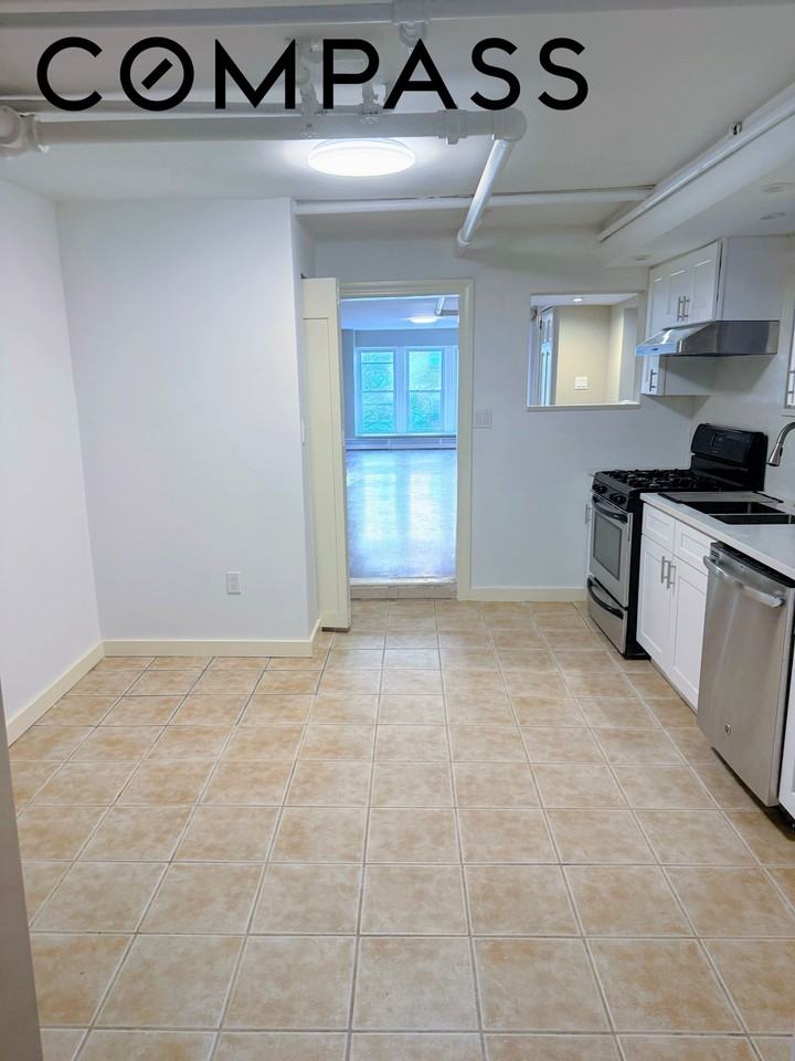 642 W 207th St #1 - Photo 5 of 9