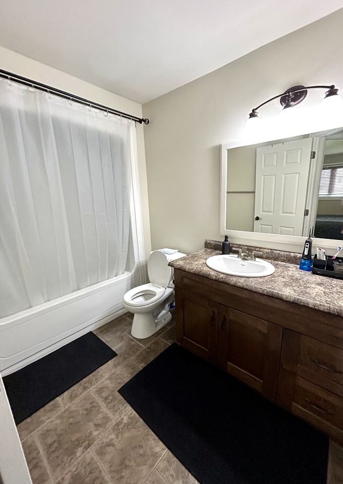 302 Lanark Dr #A - Photo 3 of 8