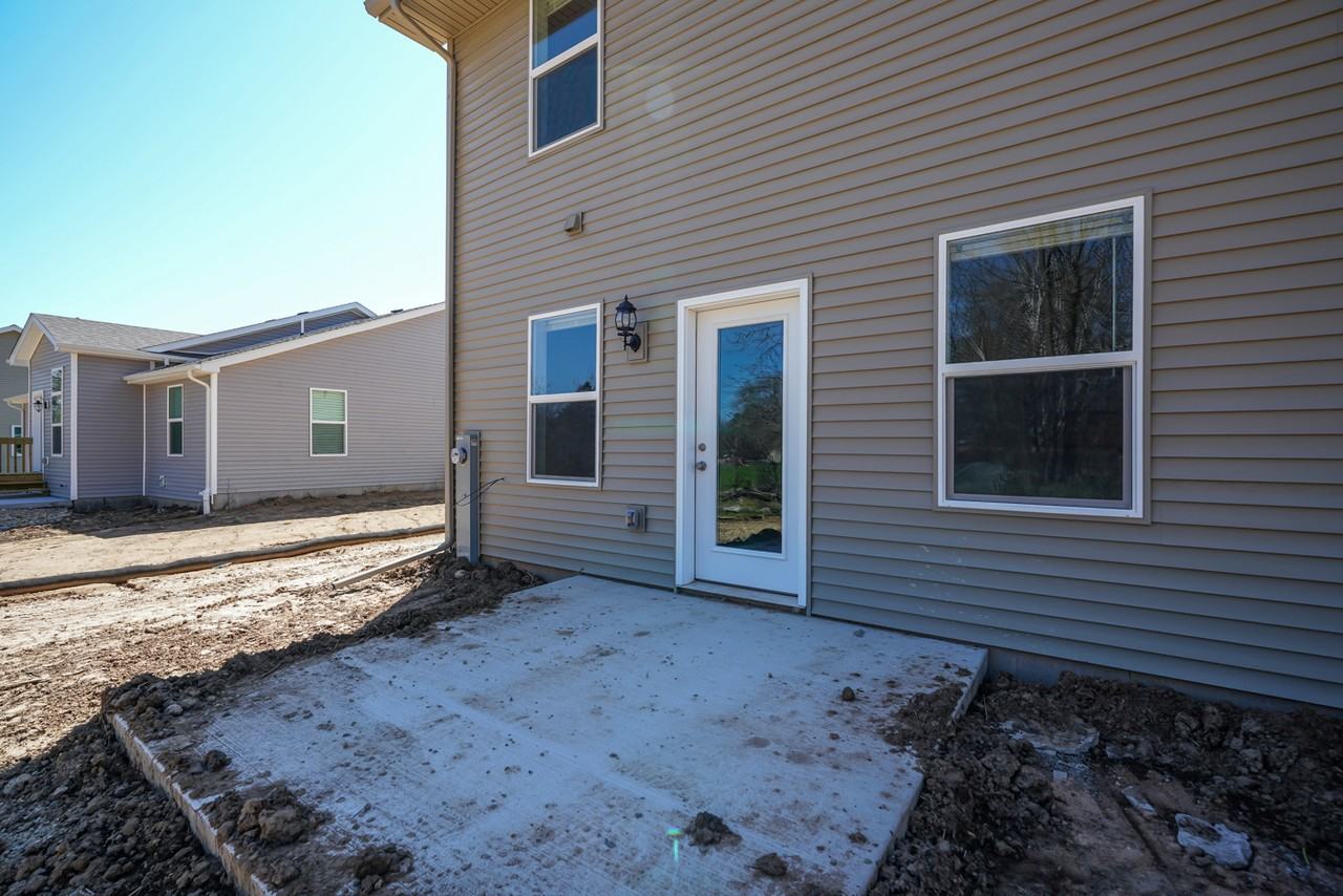 619 Mckay Way #3 - Photo 5 of 17