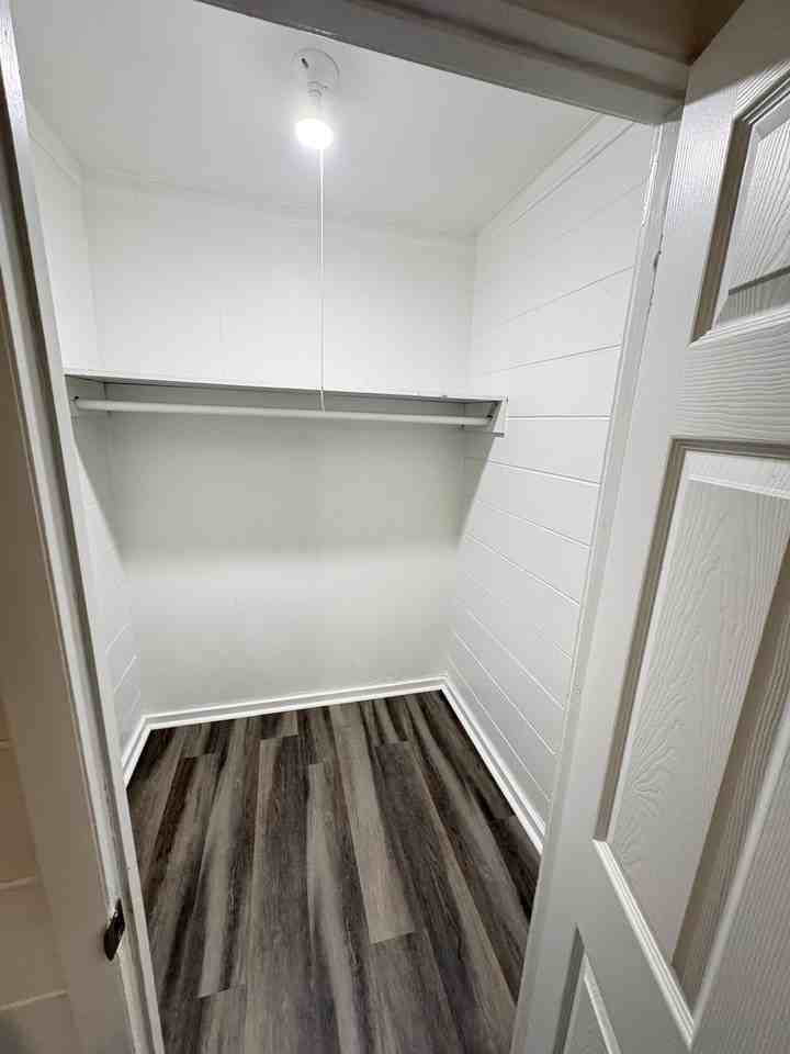 117 Pioneer Rd #4 - Photo 5 of 7