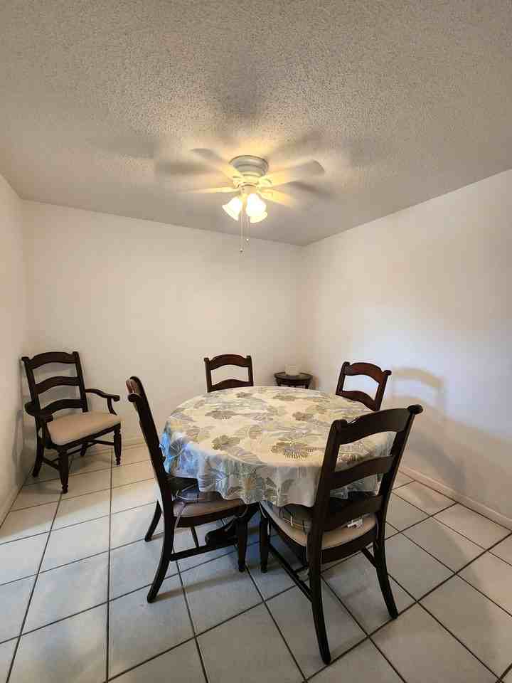 2000 Alamanda Dr #206 - Photo 4 of 32