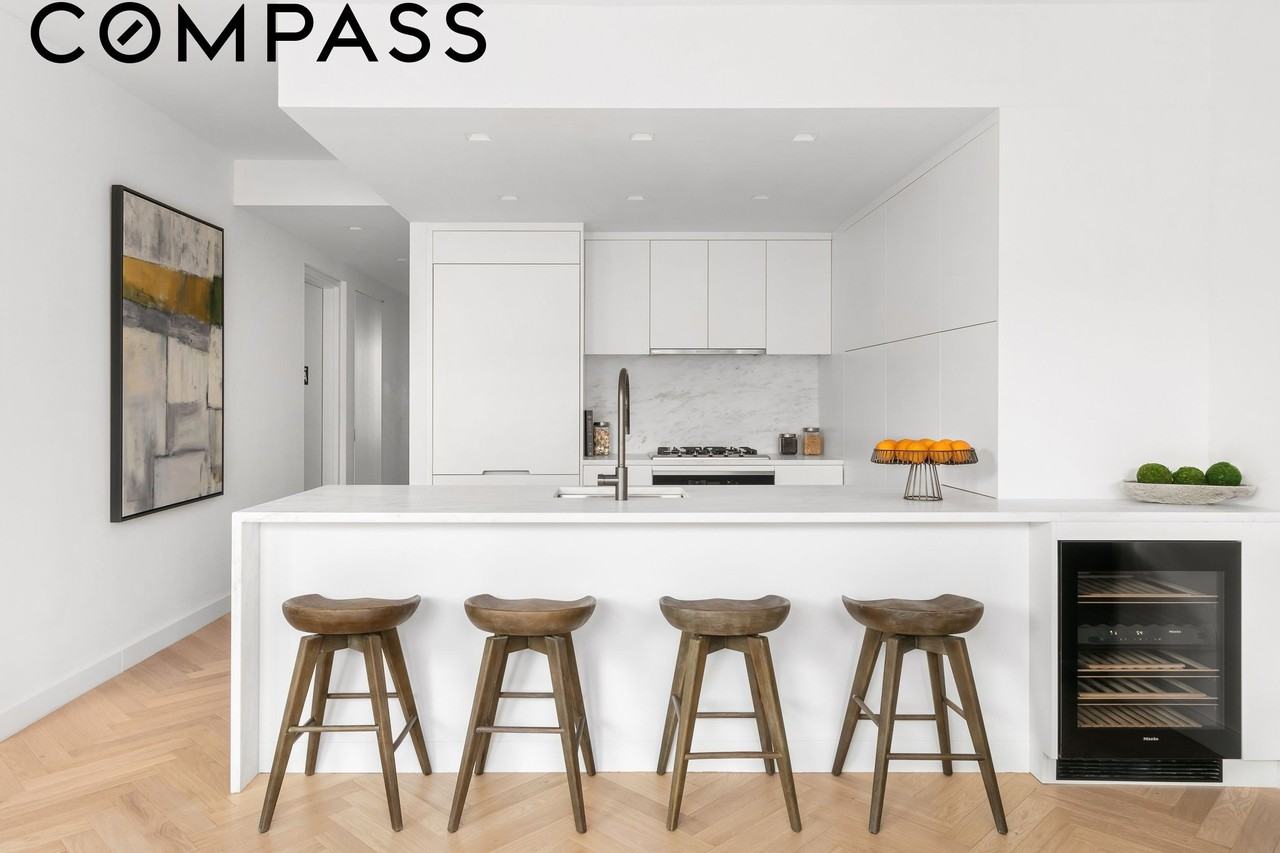 378 Broome St #4 - Photo 5 of 12