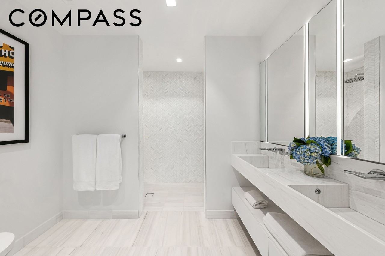 378 Broome St #4 - Photo 7 of 12
