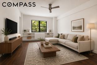180 W Houston St #2E - Photo 1 of 1