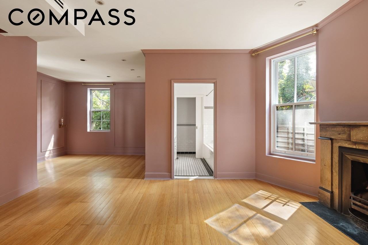 126 E 19th St #5 - Photo 5 of 12