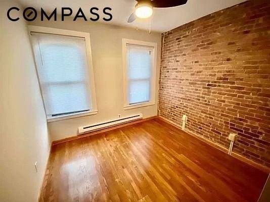 86 Court St #2 - Photo 4 of 7