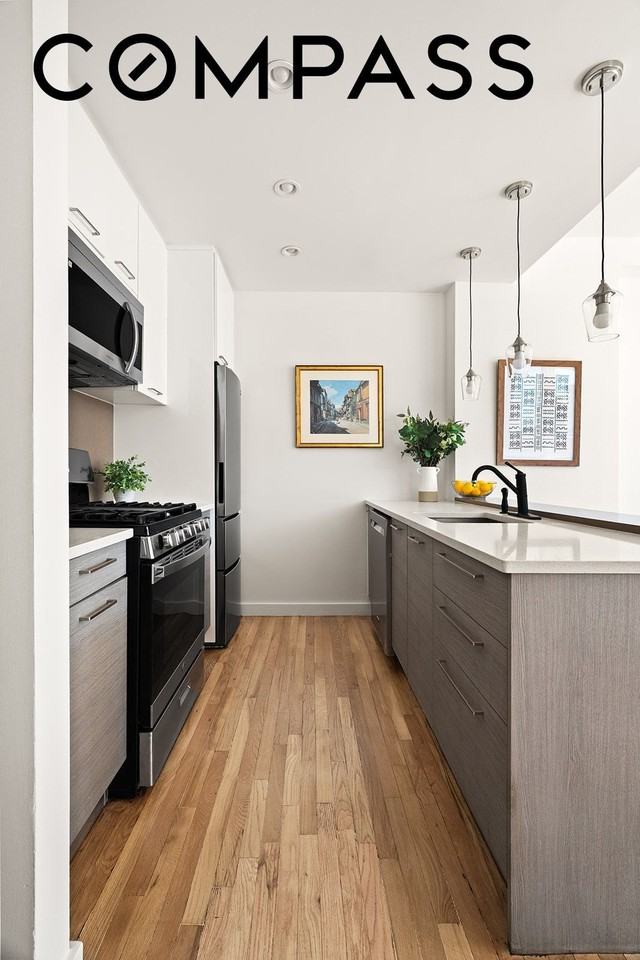 333 E 109th St #7A - Photo 5 of 10