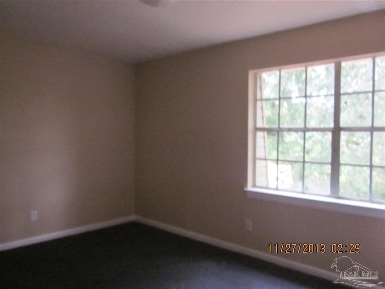 1200 Lake Dr #B - Photo 5 of 7